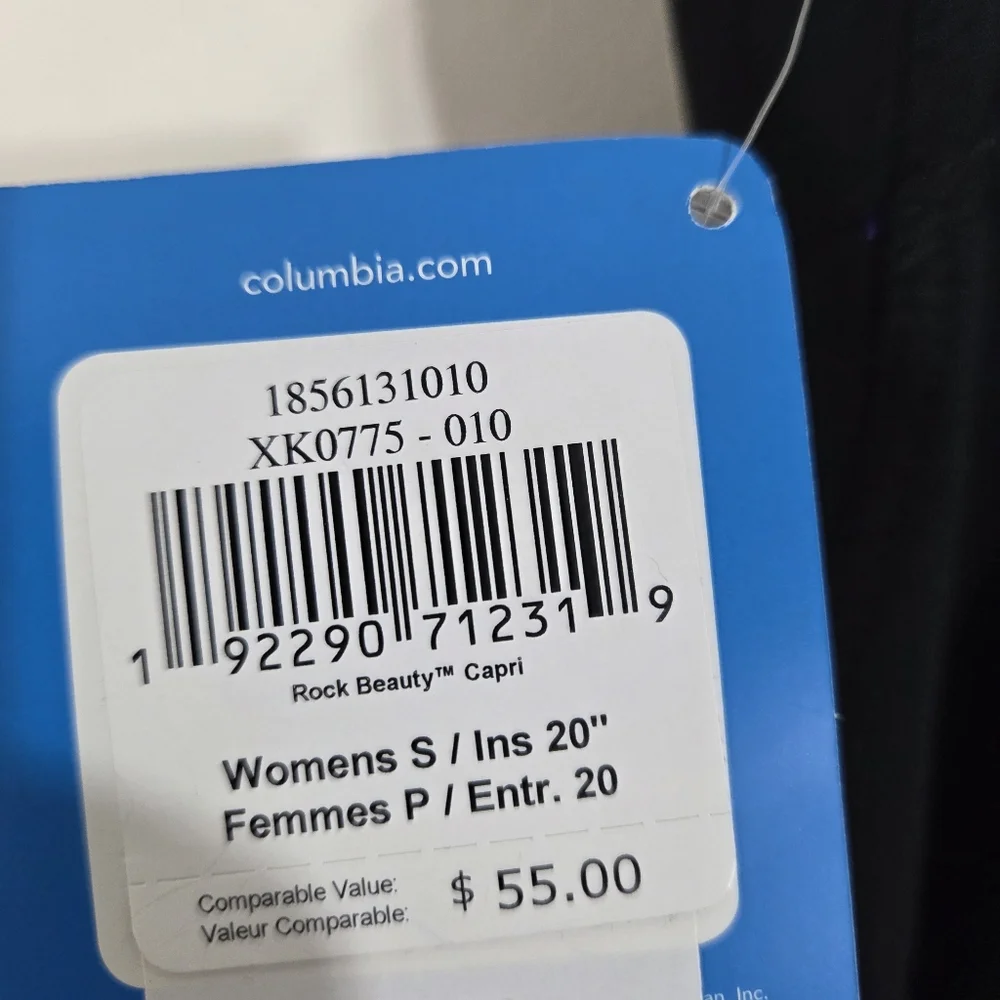 NWT Columbia Rock Beauty Capri Pants Black Size Small Outdoor Hiking Gorpcore